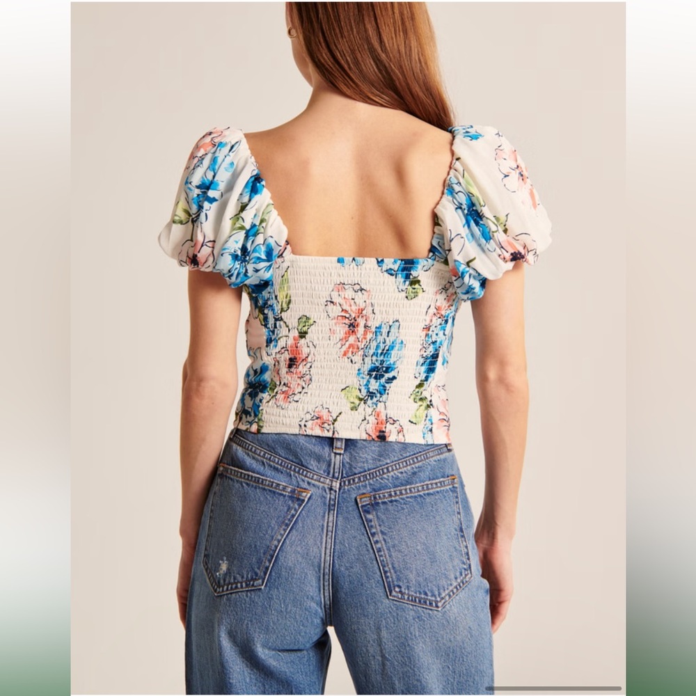 ABERCROMBIE Ruched Puff Sleeve Scoopneck Top NWT - Picture 11 of 12